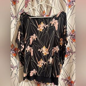 Fighting Eel Top Momo